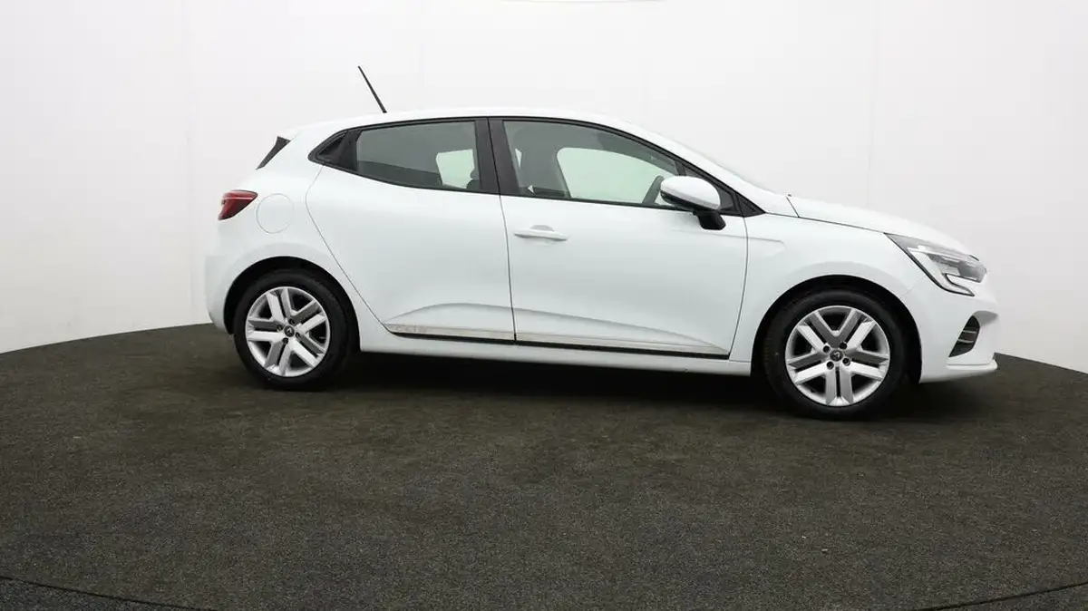 2021-renault-clio-10-sce-play-75bhp-big-33
