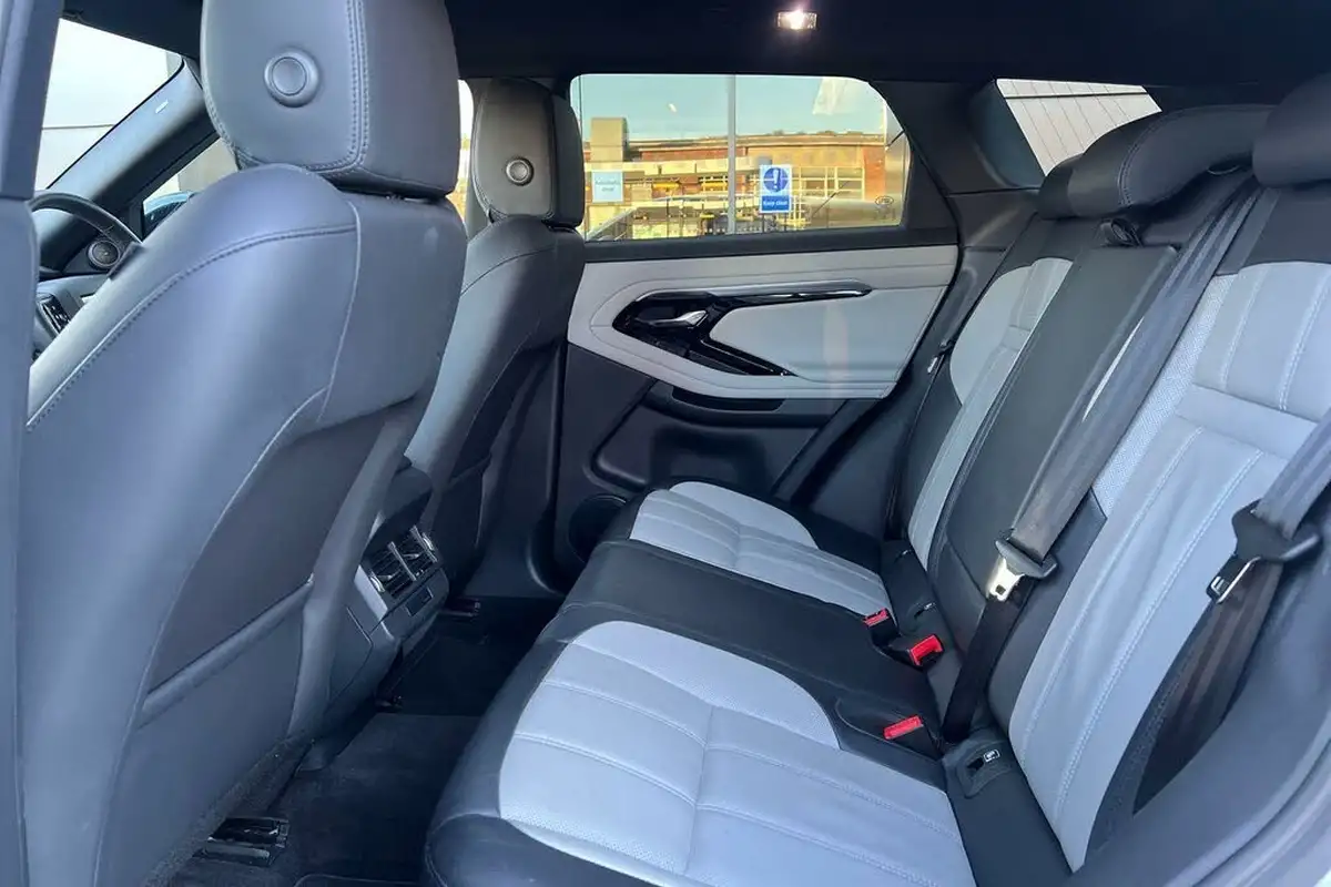 2022-land-rover-range-rover-evoque-20-d200-r-dynamic-s-big-34