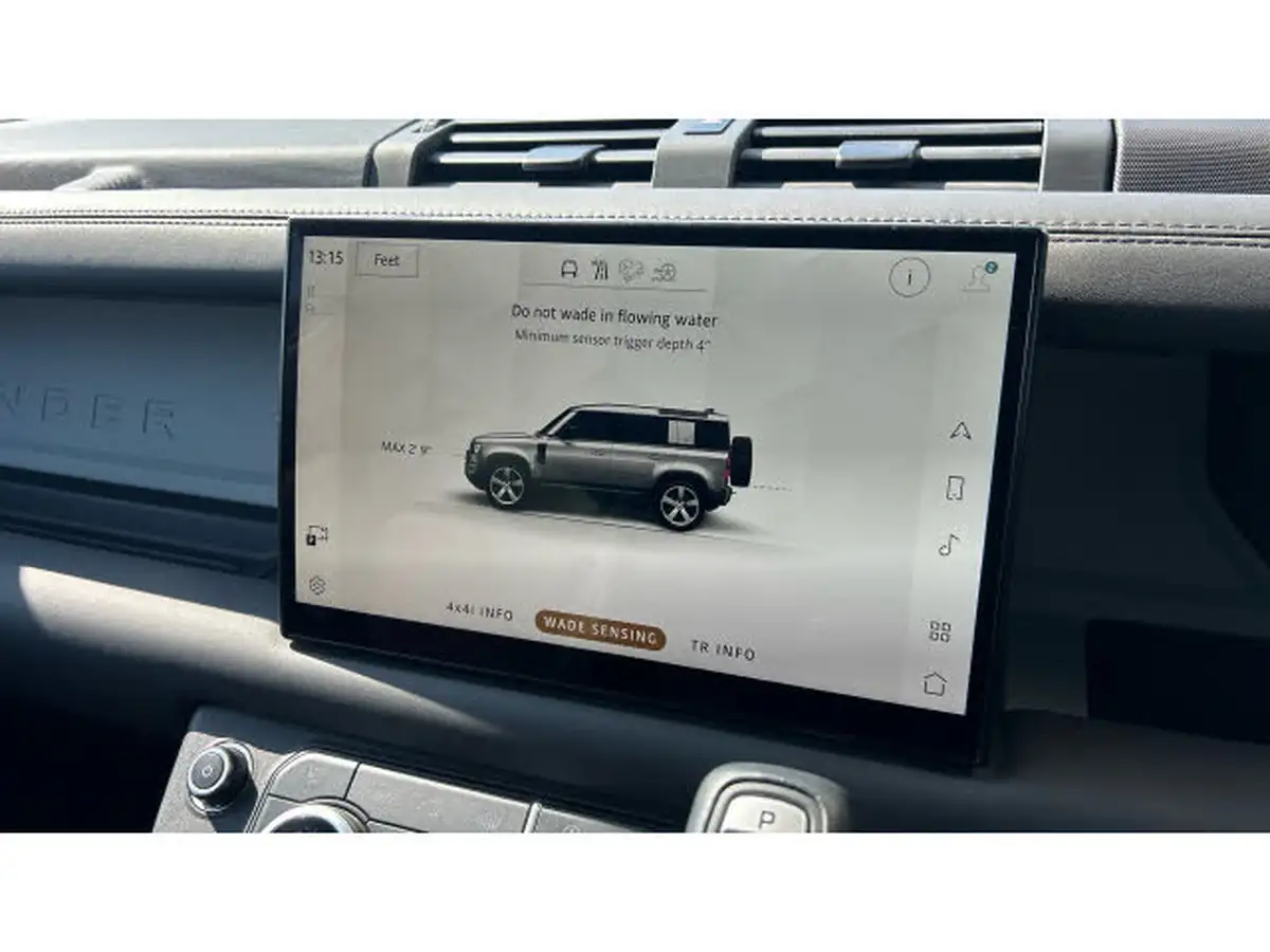 2023-land-rover-110-defender-30-d300-x-dynamic-hse-big-53
