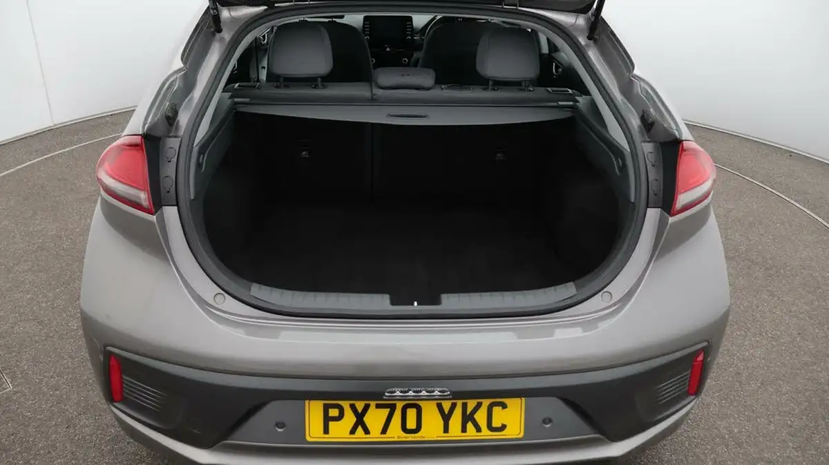 2020-hyundai-ioniq-16-gdi-se-connect-hybrid-big-17
