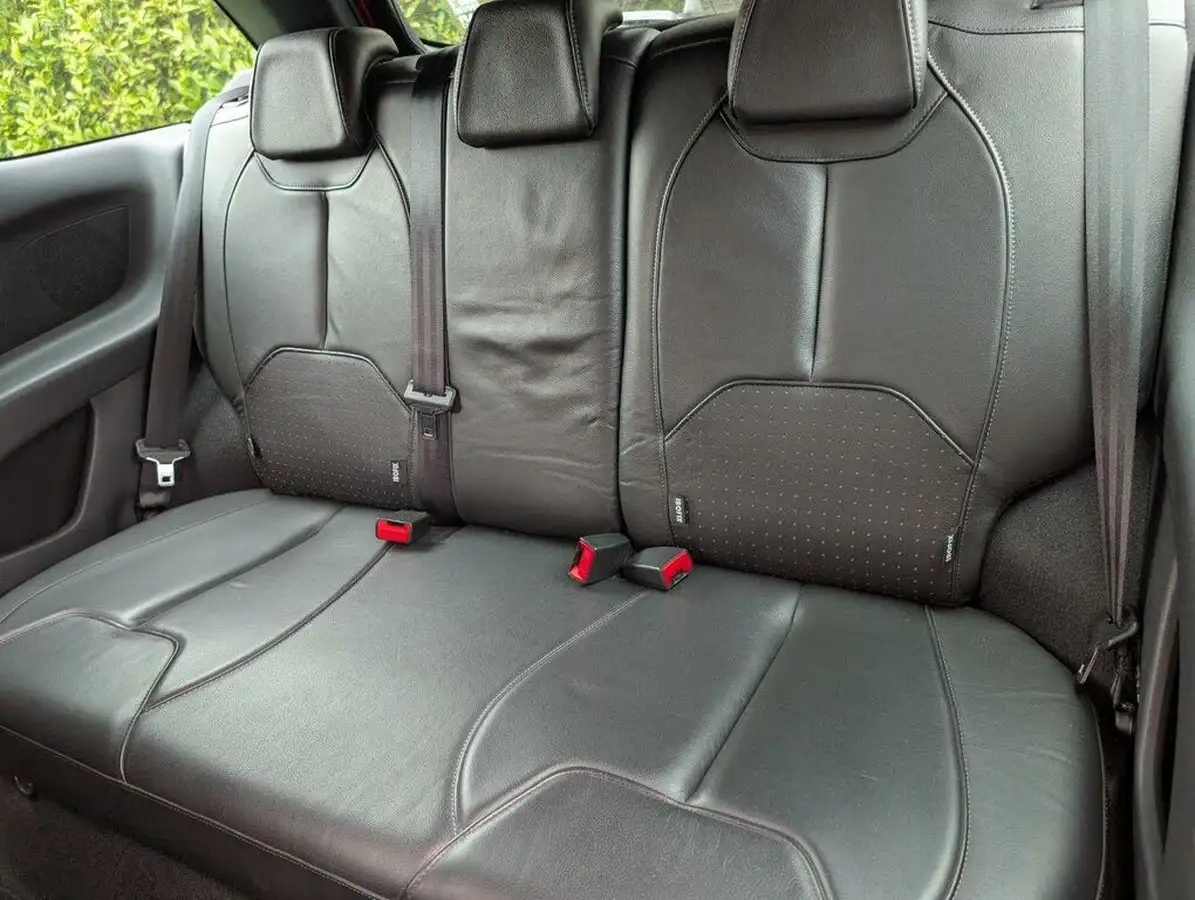 2014-citroen-ds3-16-dsport-plus-155ps-plus-big-41