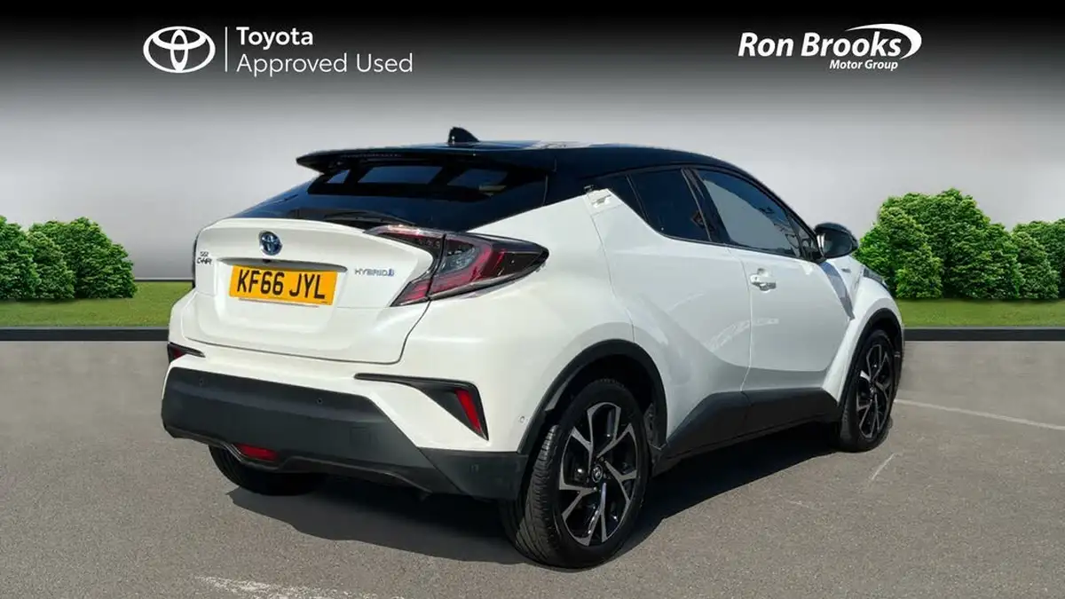 2017-toyota-c-hr-18-vvt-i-dynamic-big-1