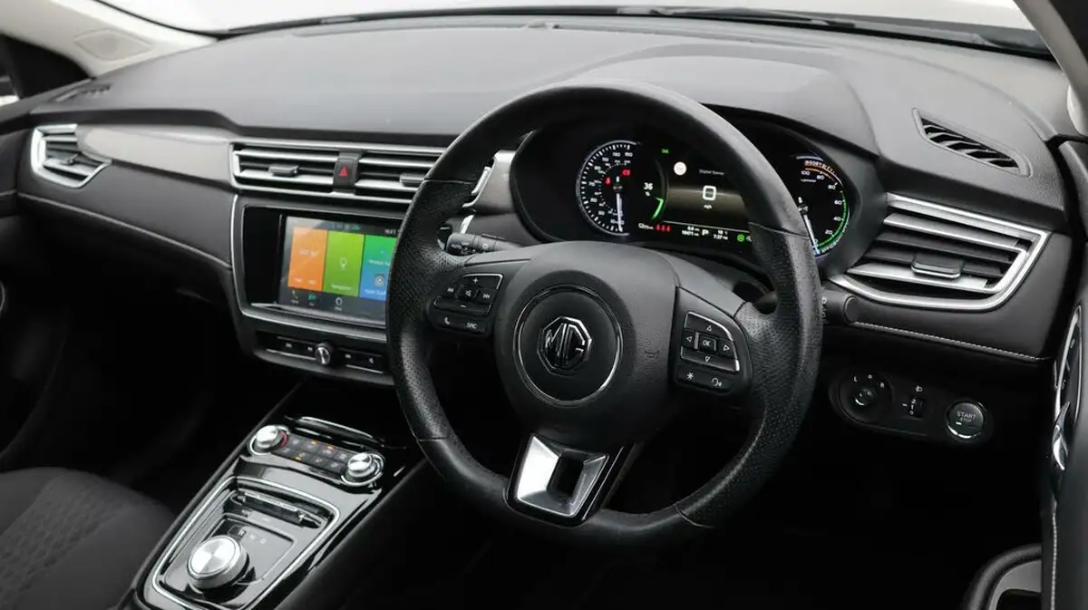 2022-mg-mg5-e-excite-ev-long-range-big-9