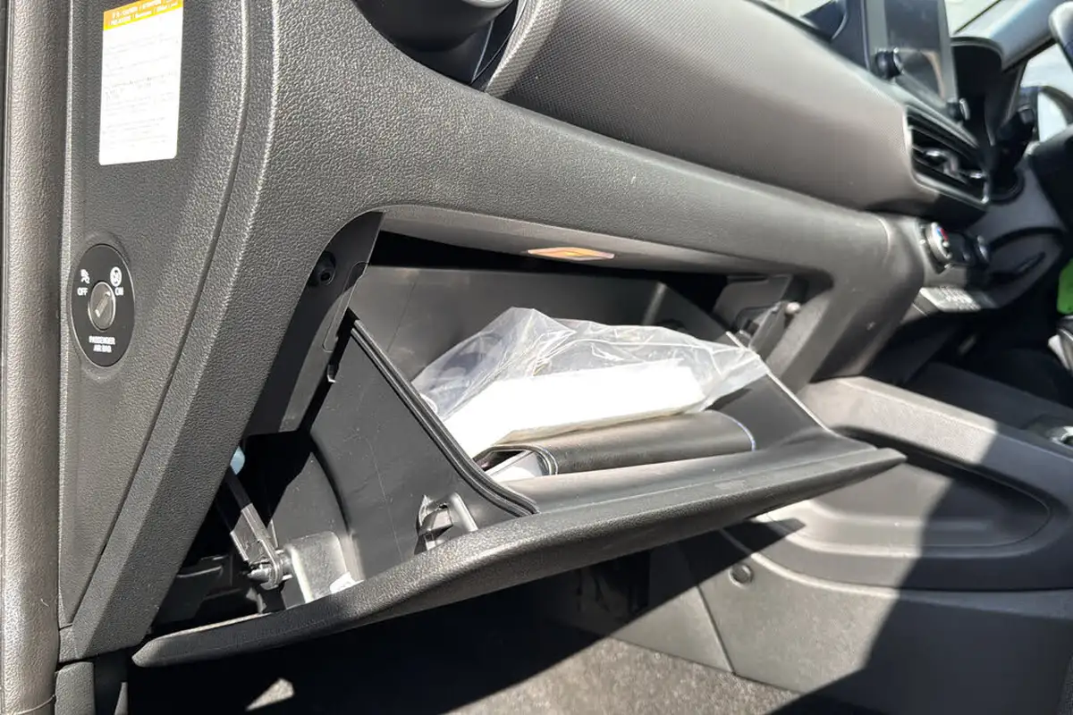 2021-hyundai-kona-16-gdi-se-connect-big-35