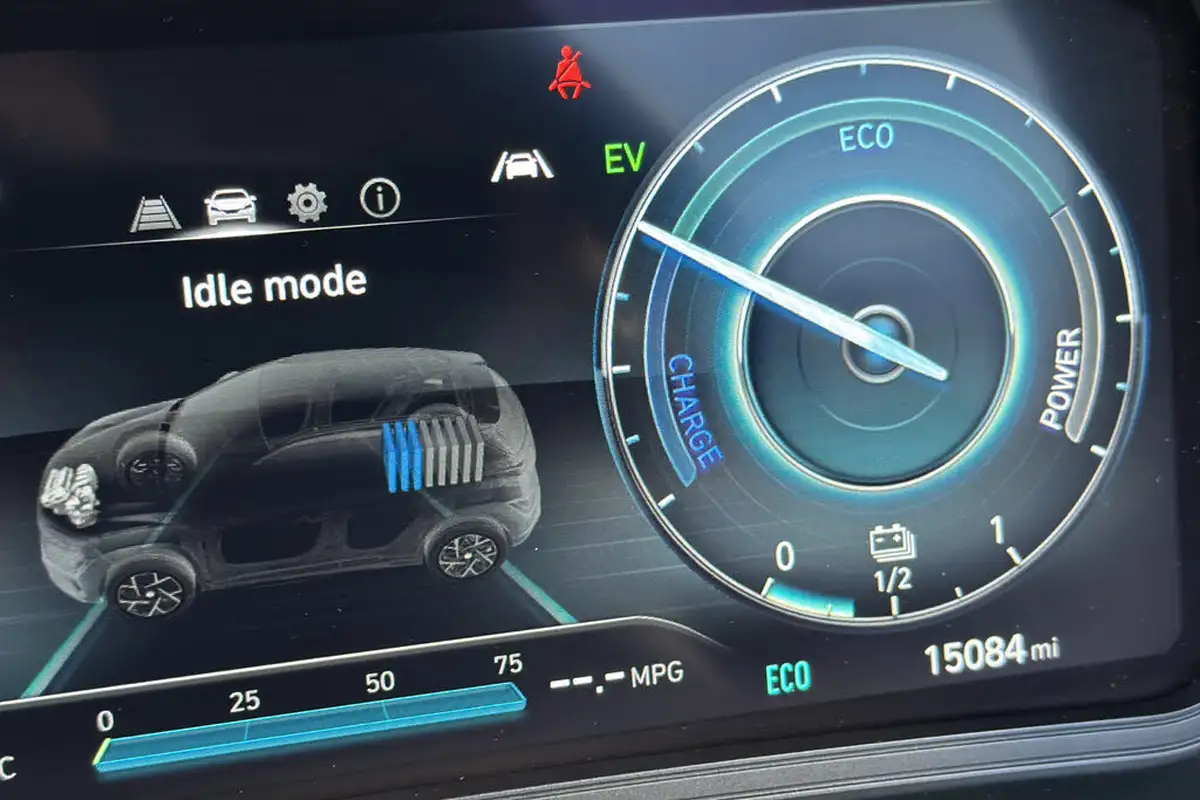 2021-hyundai-kona-16-gdi-se-connect-big-13