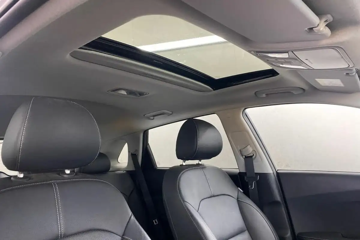 2019-kia-niro-16-gdi-4-156kwh-big-17