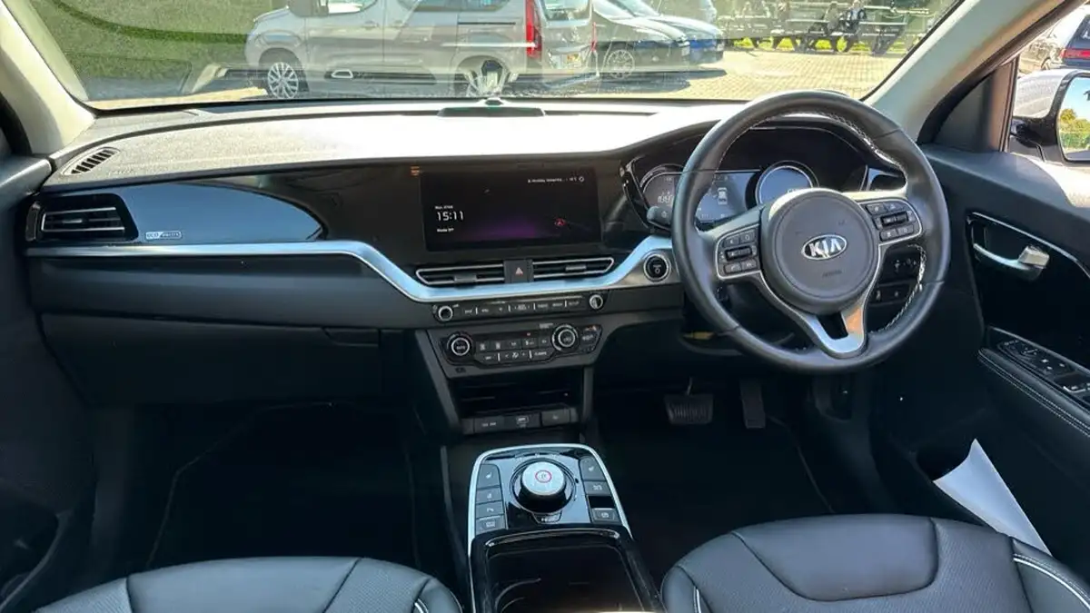 2021-kia-e-niro-ev-3-big-5