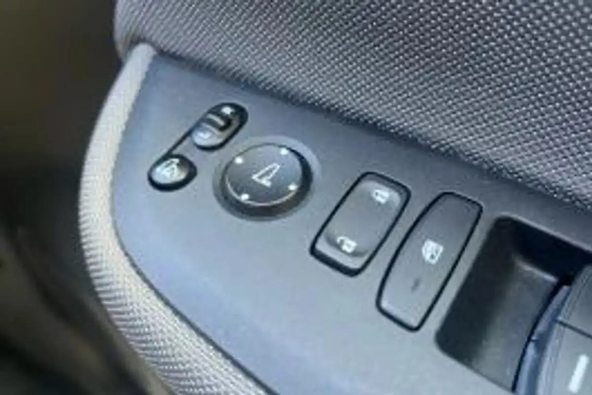 2021-honda-jazz-15-i-mmd-crosstar-ex-107ps-big-28