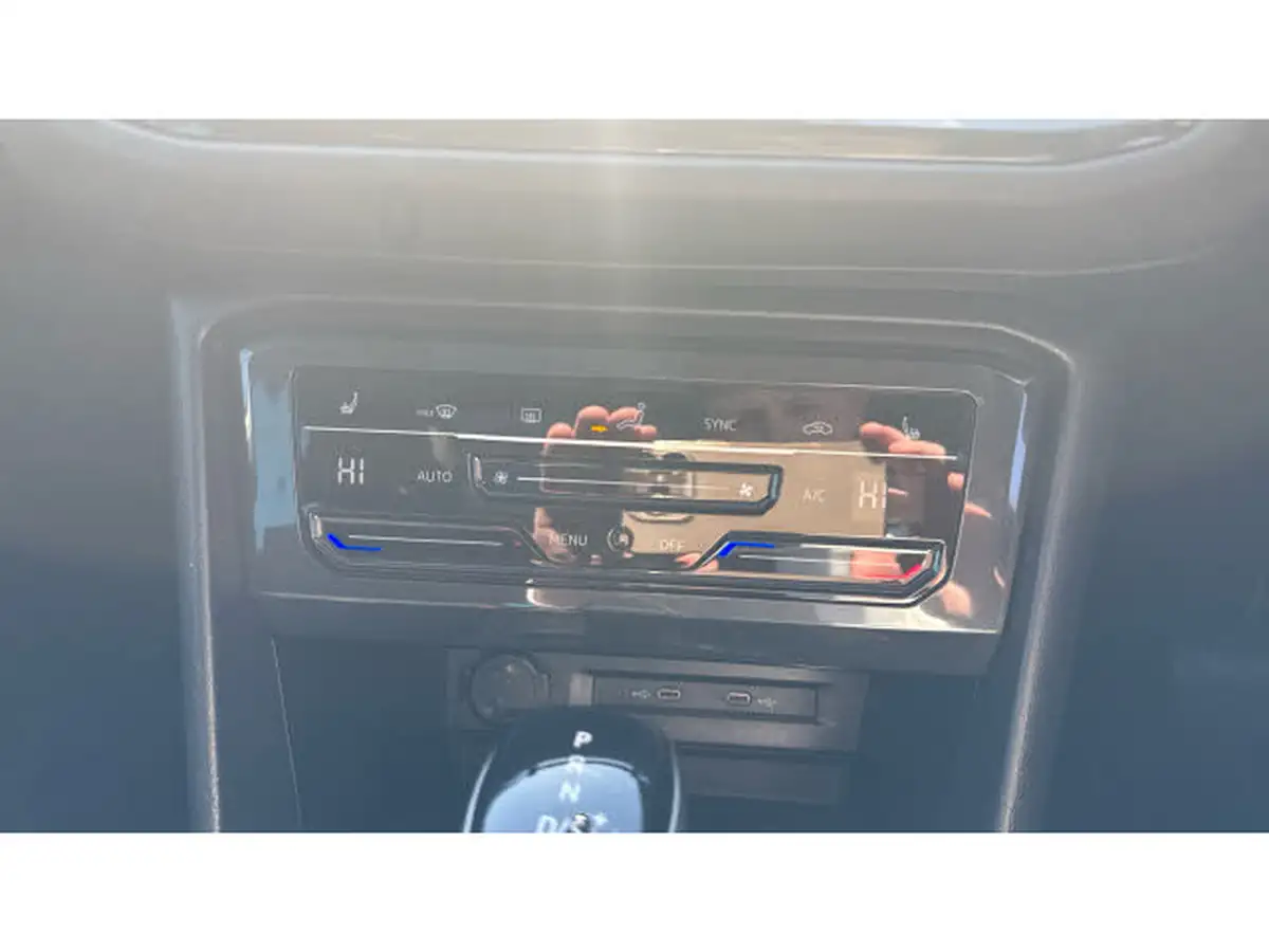 2022-volkswagen-tiguan-15-tsi-elegance-big-12