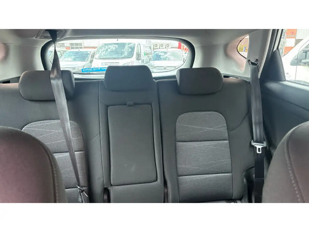 2020-hyundai-tucson-16-t-gdi-se-nav-dct-big-14