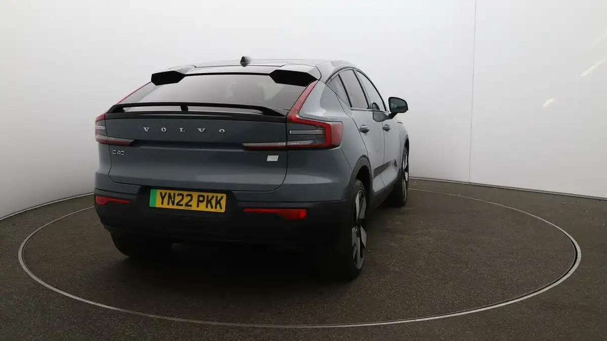 2022-volvo-c40-e-twin-recharge-pro-big-48