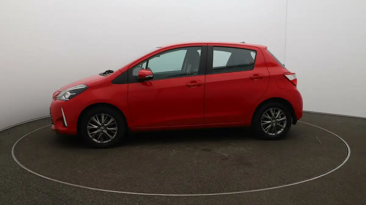2020-toyota-yaris-10-vvt-i-icon-big-4