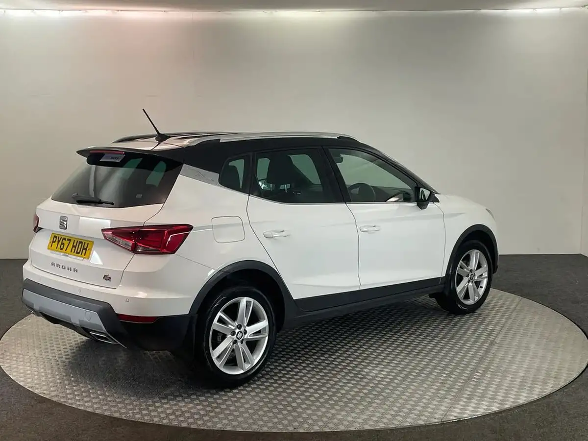 2018-seat-arona-10-tsi-fr-big-3
