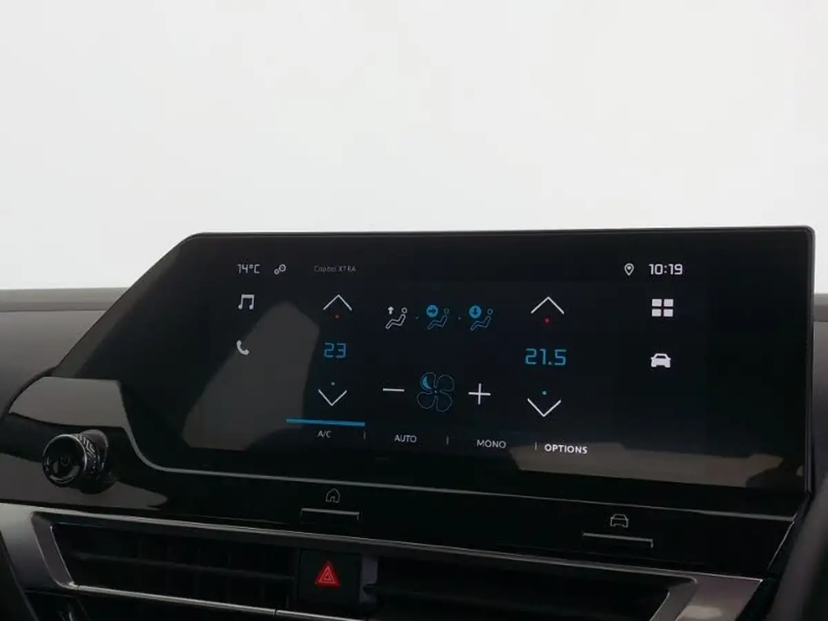 2023-citroen-c4-12-puretech-sense-big-13