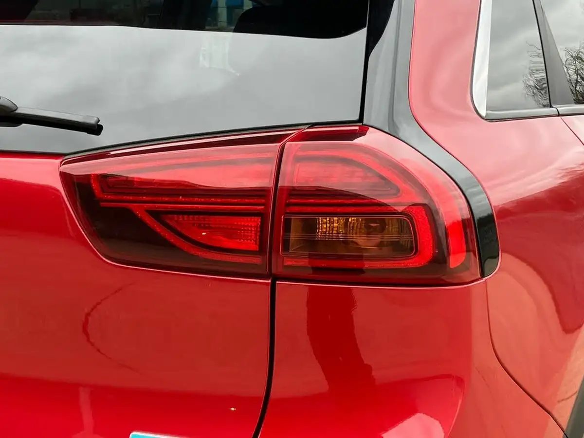 2022-kia-niro-16-gdi-2-139bhp-156kwh-big-48