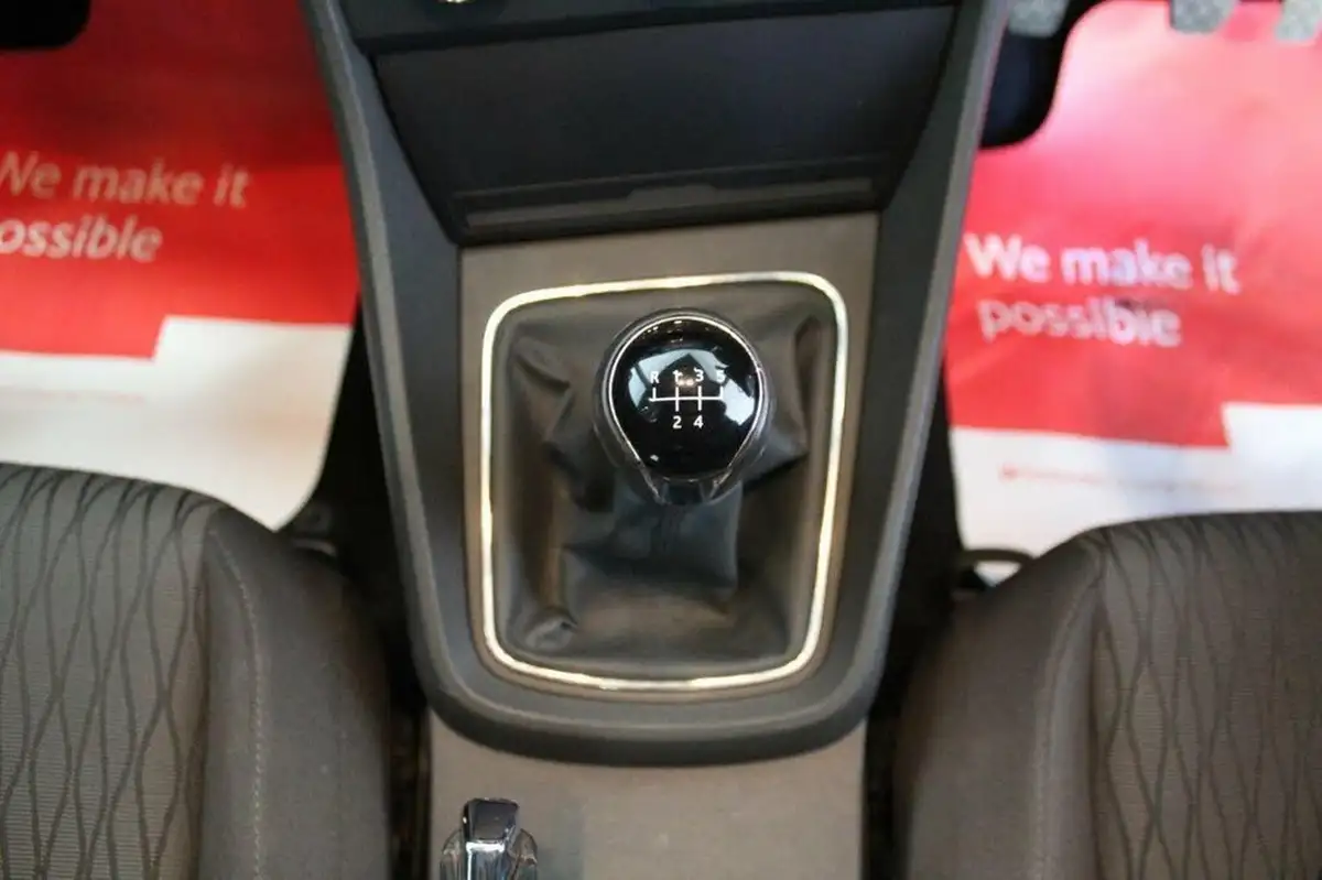 2013-seat-leon-16tdi-se-tech-pack-cr-105ps-hatchback-5d-big-28
