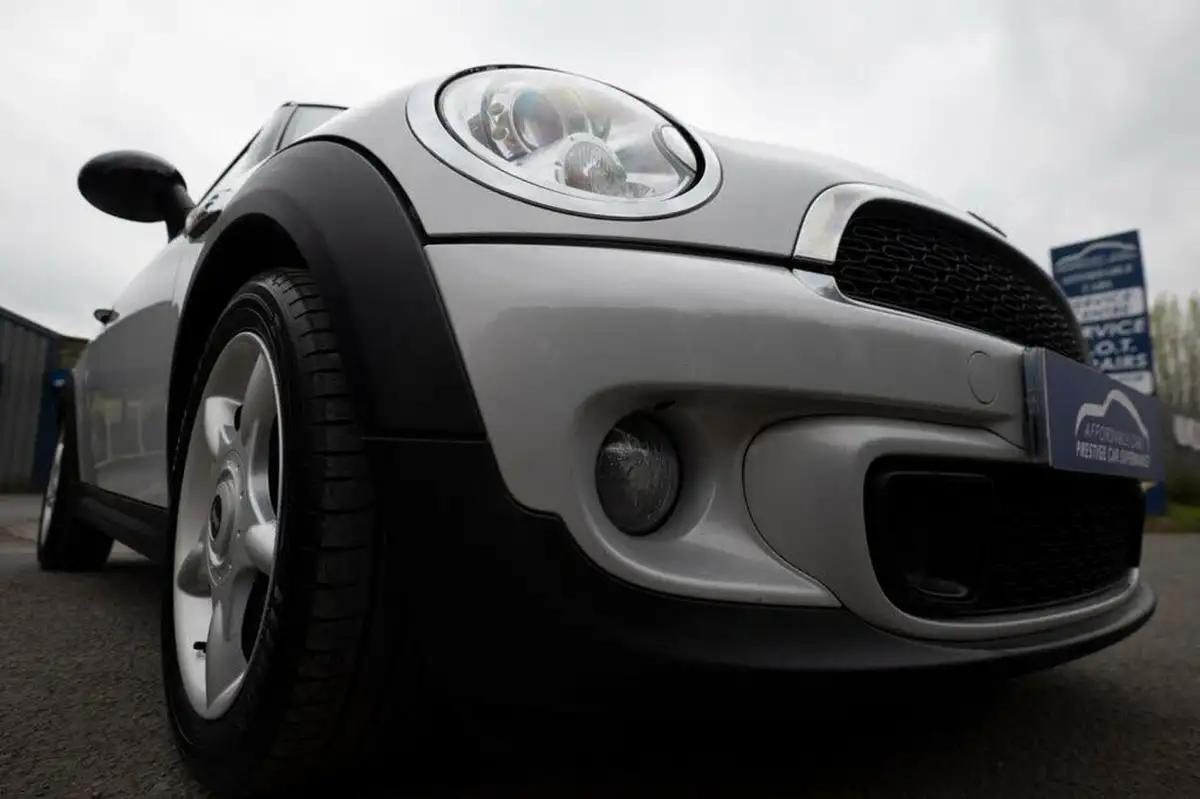 2013-mini-cooper-16-cooper-s-184bhp-sport-chili-hatchback-3d-big-30