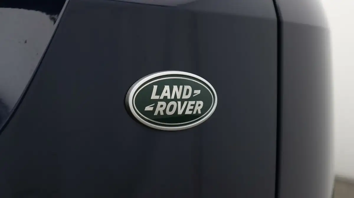 2022-land-rover-range-rover-evoque-20-d200-r-dynamic-hse-big-21