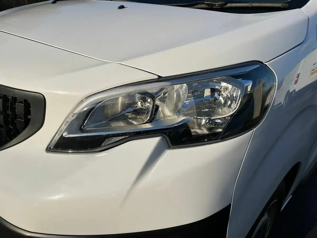 2022-peugeot-expert-15-bluehdi-professional-premium-long-1000-big-18