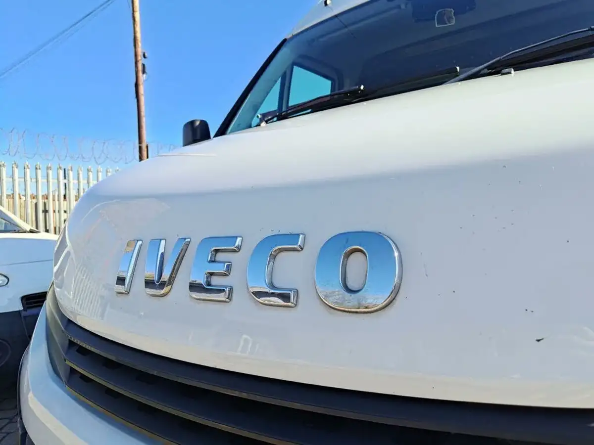 2018-iveco-daily-s-class-23td-35s12v-3520-h1-business-big-23