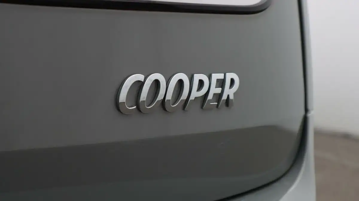 2020-mini-clubman-15-cooper-classic-auto-big-21