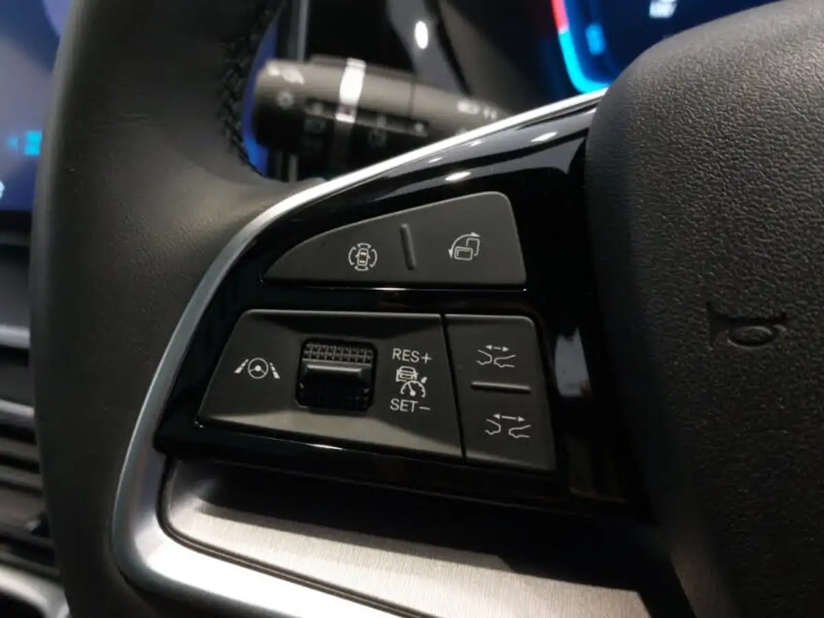 2024-byd-seal-15-design-big-13