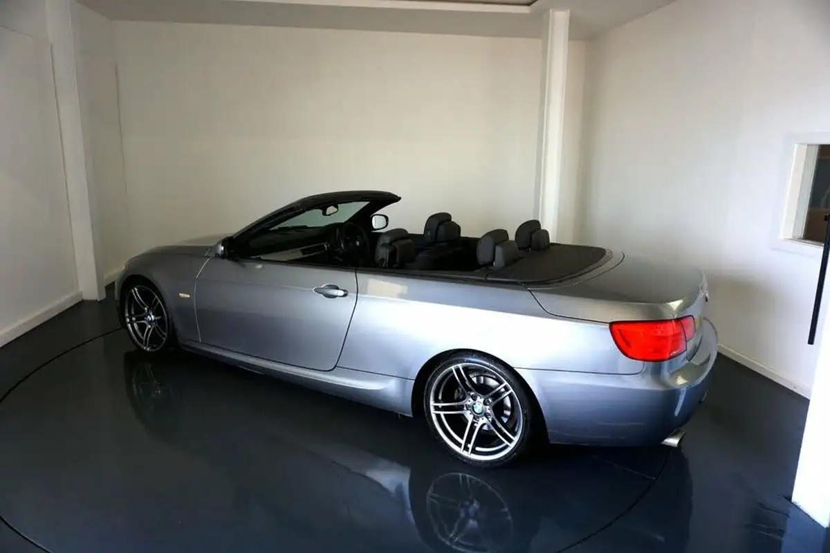 2012-bmw-3-series-20td-320d-m-sport-convertible-2d-big-4