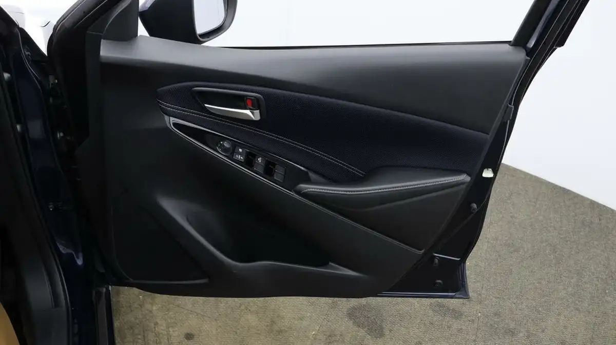 2021-mazda-mazda2-15-skyactiv-g-sport-big-14
