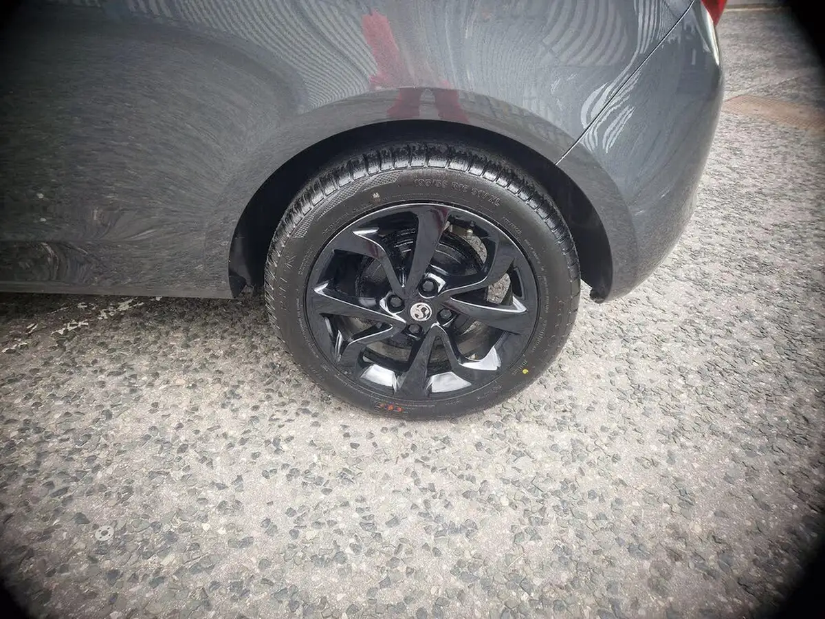 2018-vauxhall-corsa-14i-sri-90ps-ecotec-3d-big-7