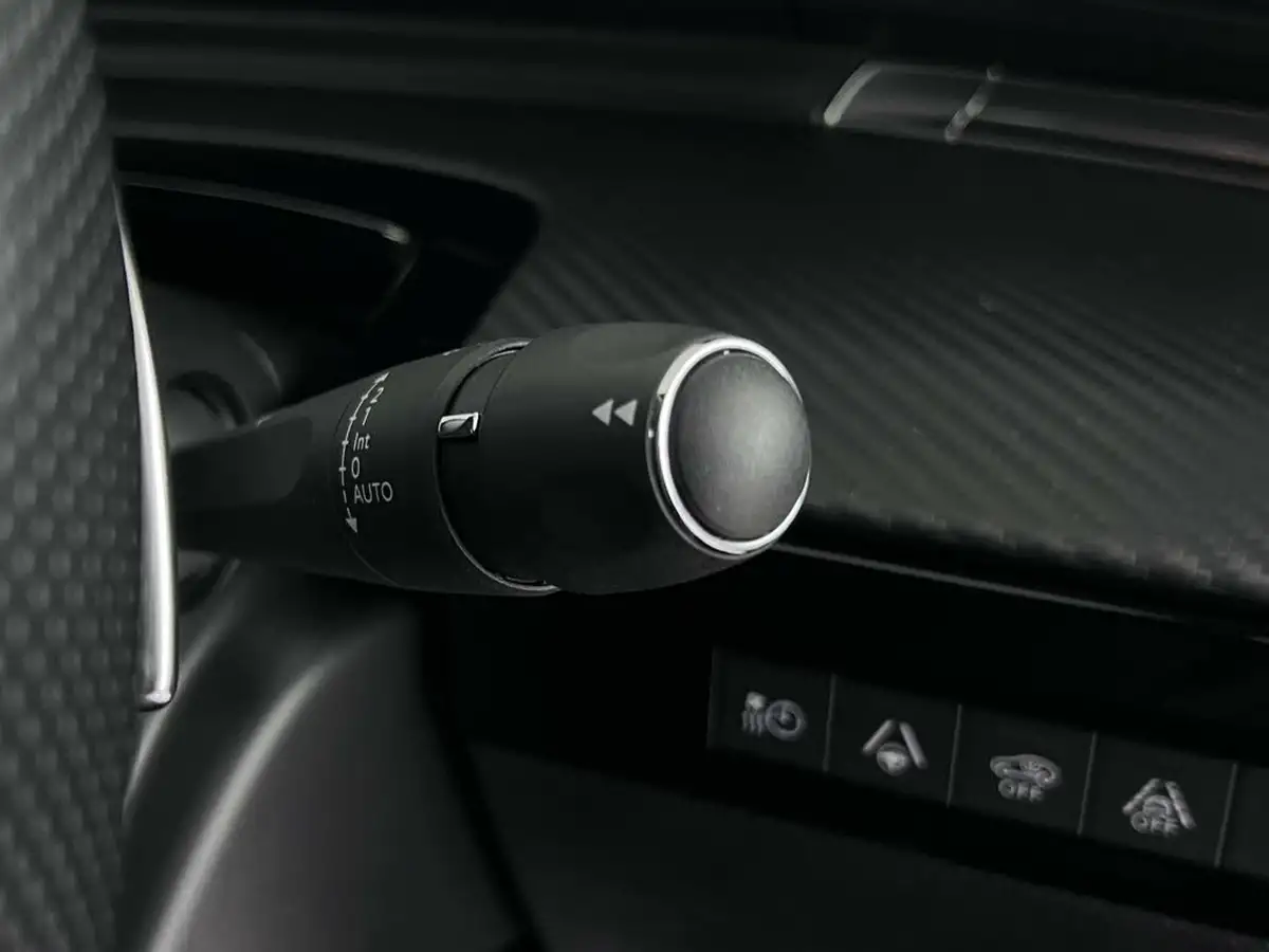 2022-peugeot-508-16-puretech-gt-premium-225bhp-hybrid-e-eat8-big-15