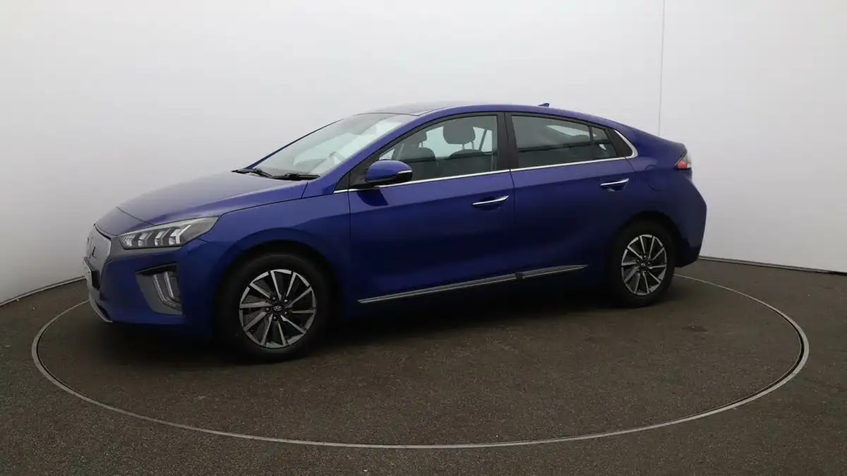 2022-hyundai-ioniq-e-premium-electric-big-66