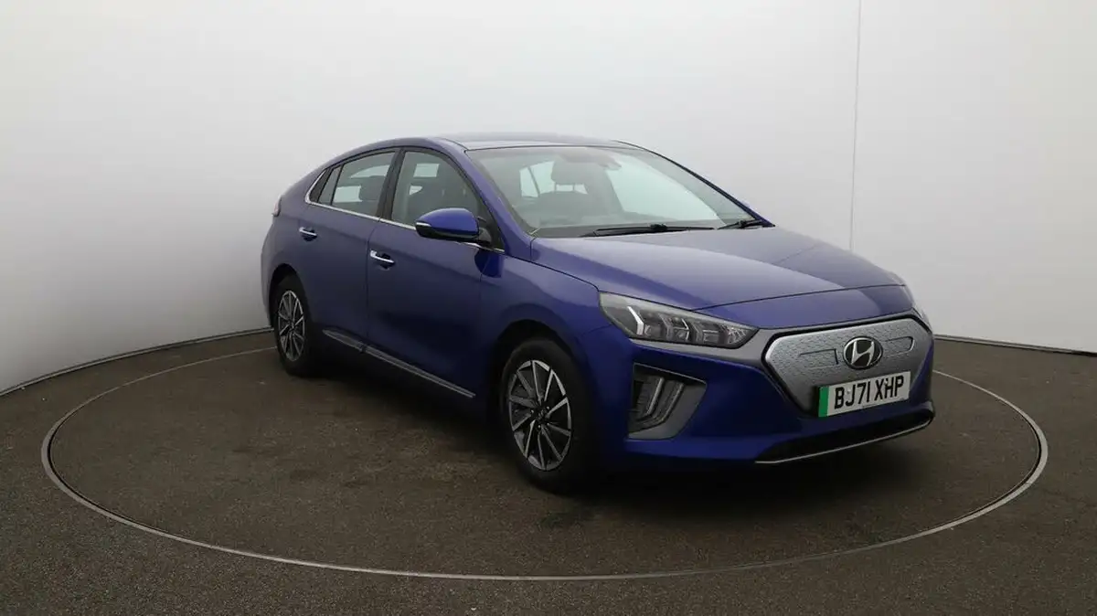 2022-hyundai-ioniq-e-premium-electric-big-42