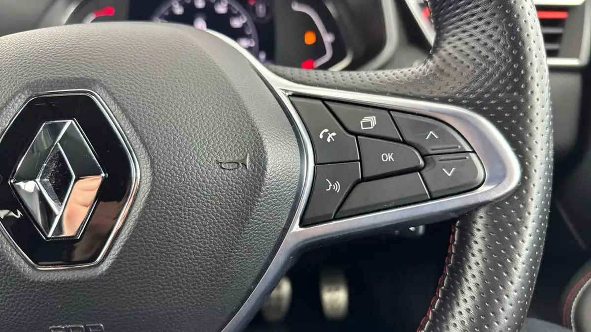 2022-renault-clio-10-tce-rs-line-rs-line-big-20
