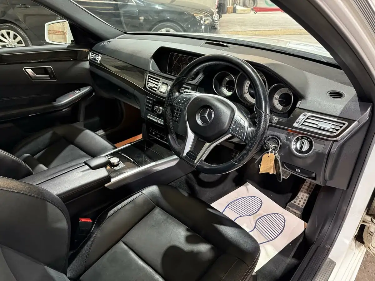 2014-mercedes-benz-e-class-21td-e250-cdi-amg-sport-21cdi-saloon-4d-big-27