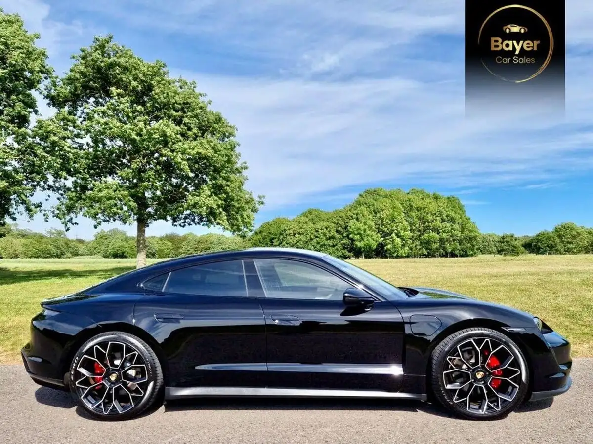 2020-porsche-taycan-e-4s-571ps-performance-battery-plus-big-2