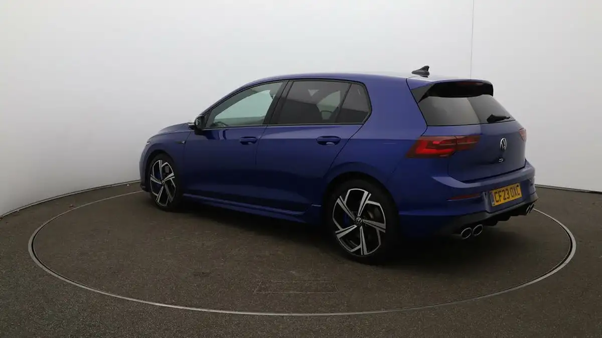 2023-volkswagen-golf-20-tsi-r-320ps-hatchback-big-65