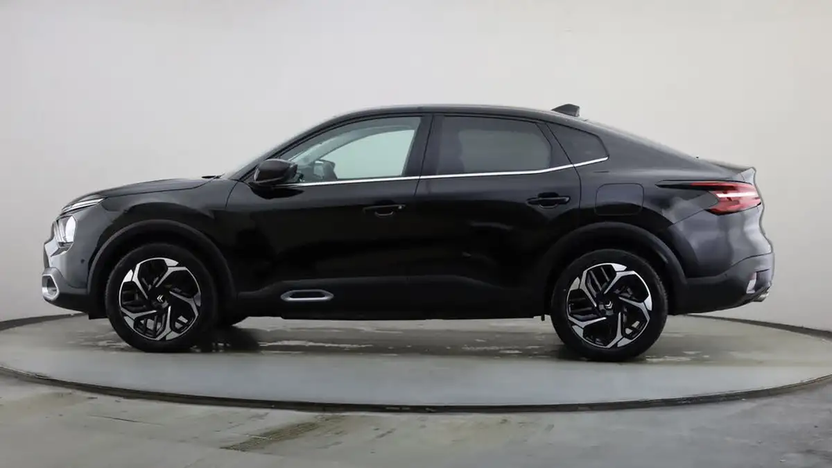2024-citroen-c4-x-12-puretech-max-130ps-ss-eat8-big-13