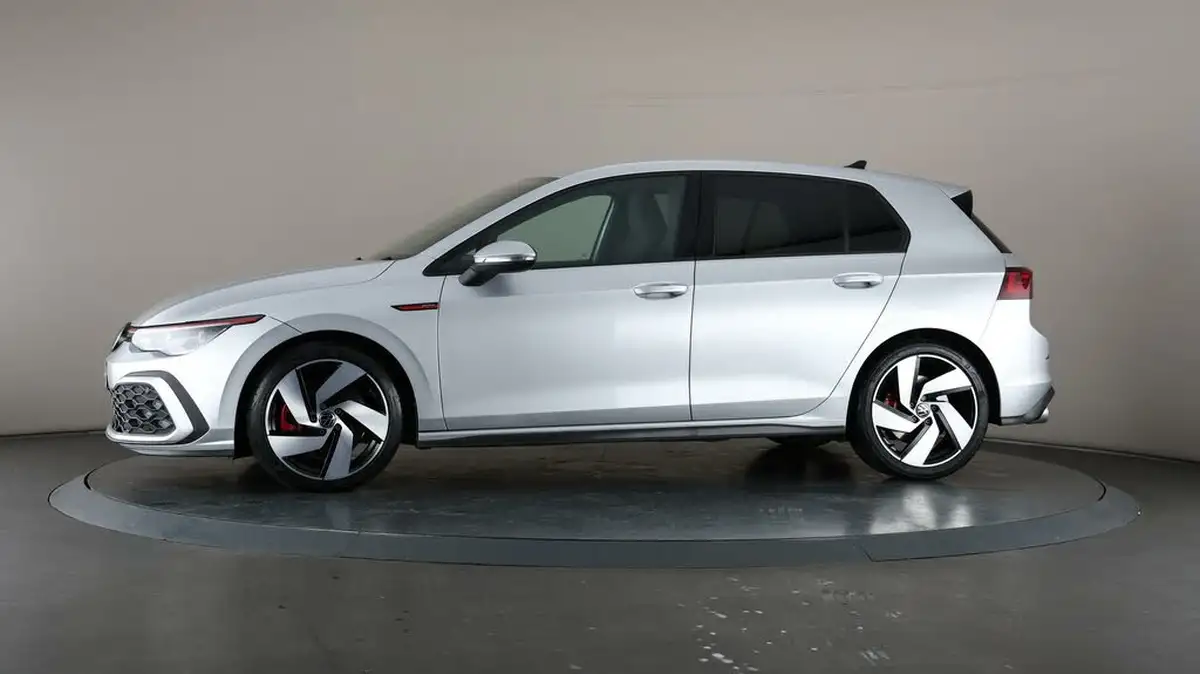 2021-volkswagen-golf-20-tsi-gti-dsg-big-42