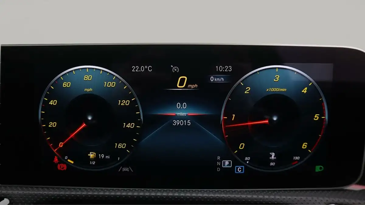 2019-mercedes-benz-a-class-20d-a200d-amg-line-premium-plus-hatchback-5d-big-10
