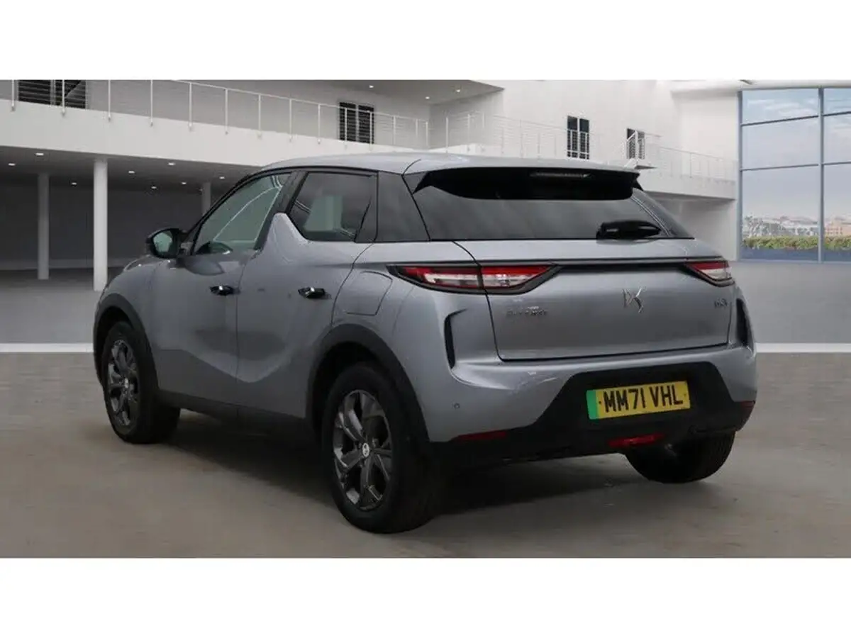 2022-ds-ds-3-crossback-e-tense-bastille-big-6