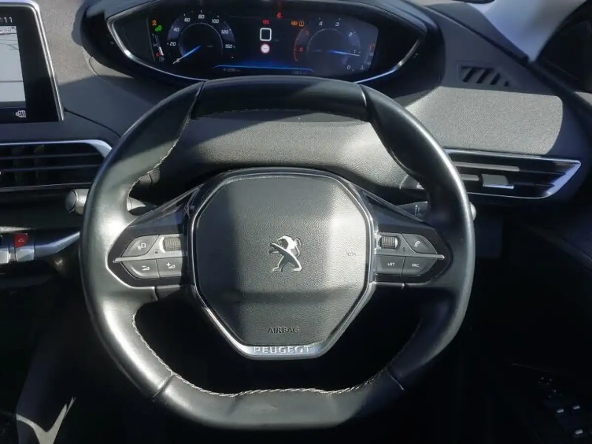2019-peugeot-5008-suv-15-bluehdi-allure-big-6