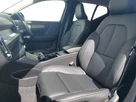 2024-volvo-xc40-20-b3-ultra-bright-small-4