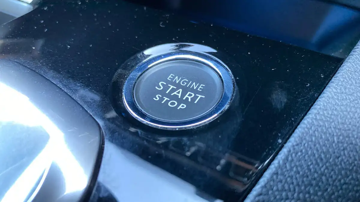 2022-peugeot-3008-suv-16-puretech-gt-premium-300bhp-4wd-hybrid4-e-eat8-big-53