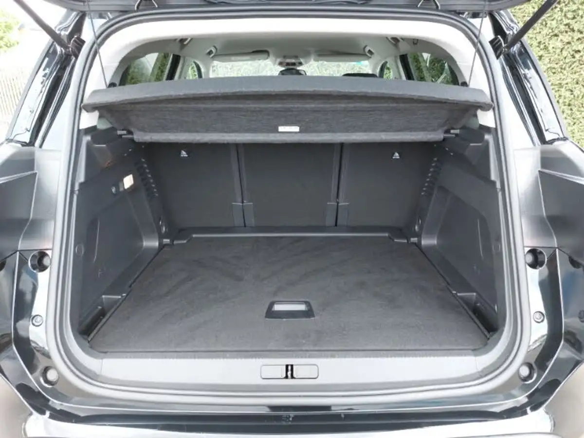 2023-citroen-c5-aircross-12-puretech-shine-130ps-ss-big-7