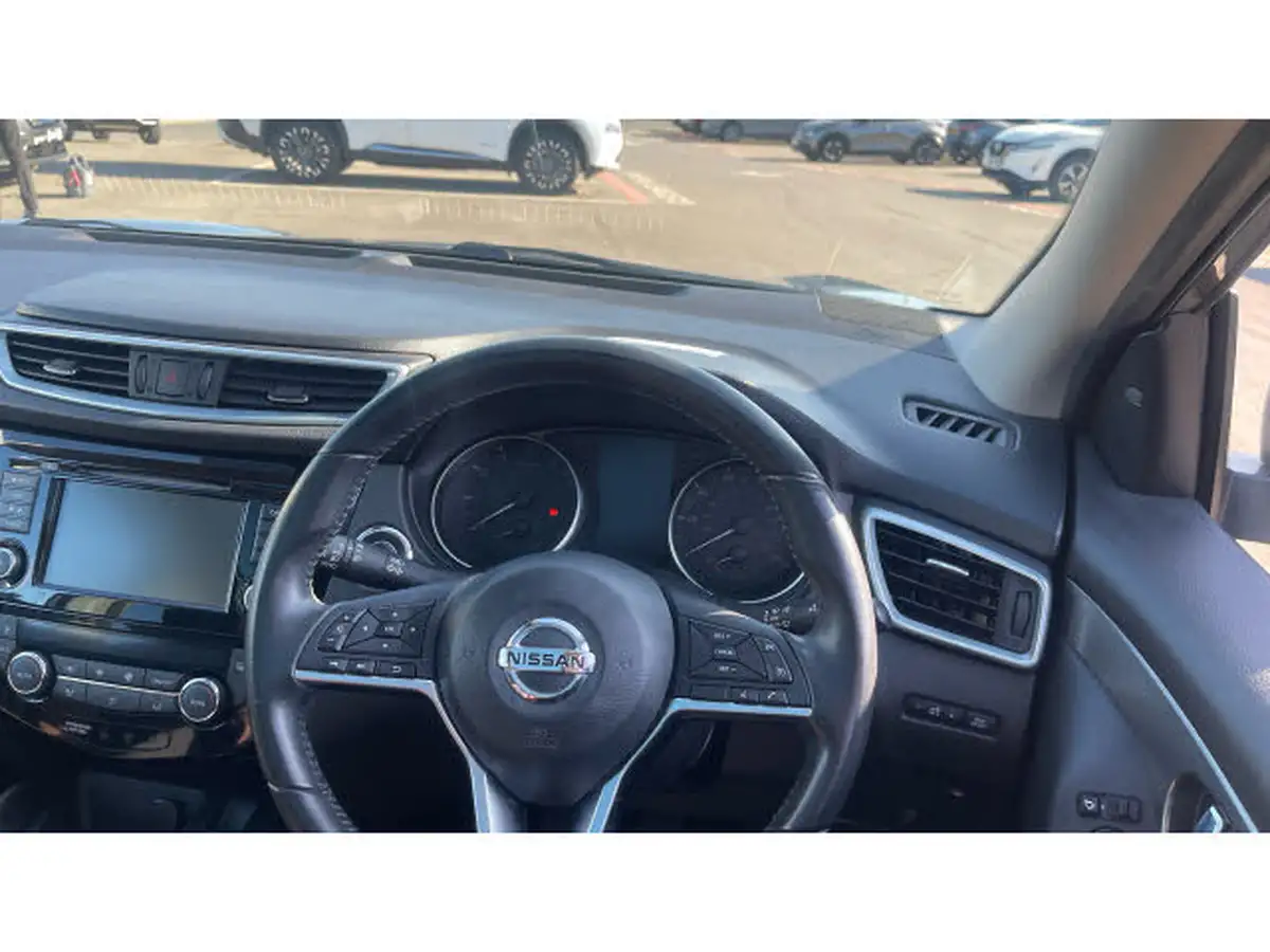 2019-nissan-qashqai-13-dig-t-n-motion-140ps-big-10