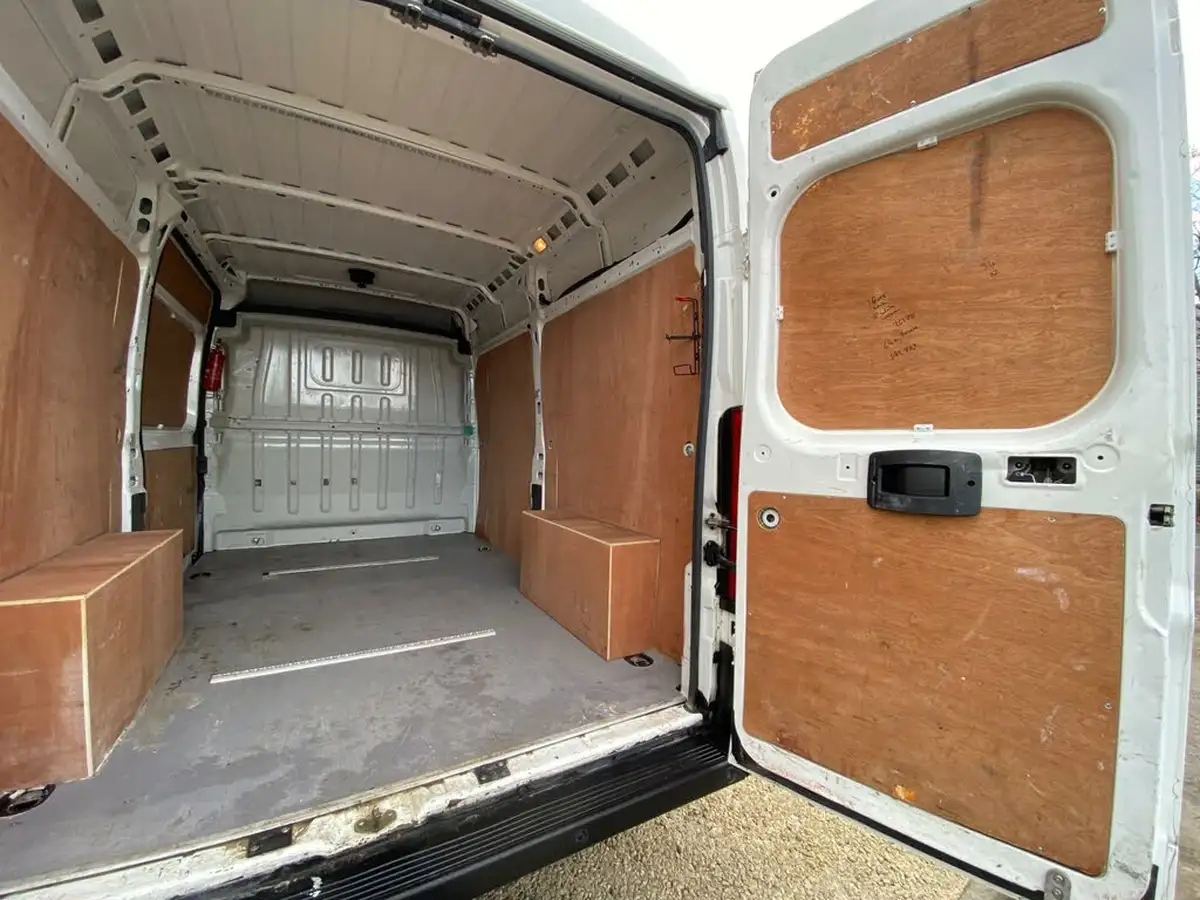 2019-citroen-relay-20bluehdi-35-l2h2-big-4