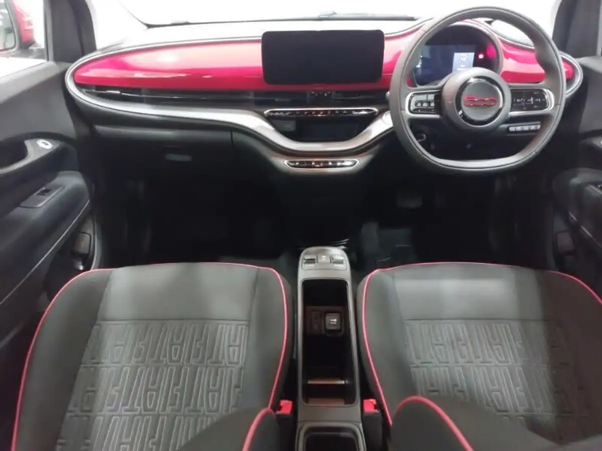 2022-fiat-500-e-red-93bhp-big-2