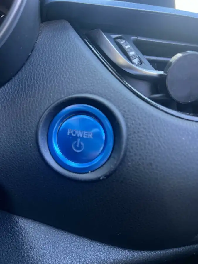 2021-toyota-c-hr-18-vvt-i-design-big-37