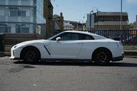 2017-nissan-gt-r-38-recaro-small-7