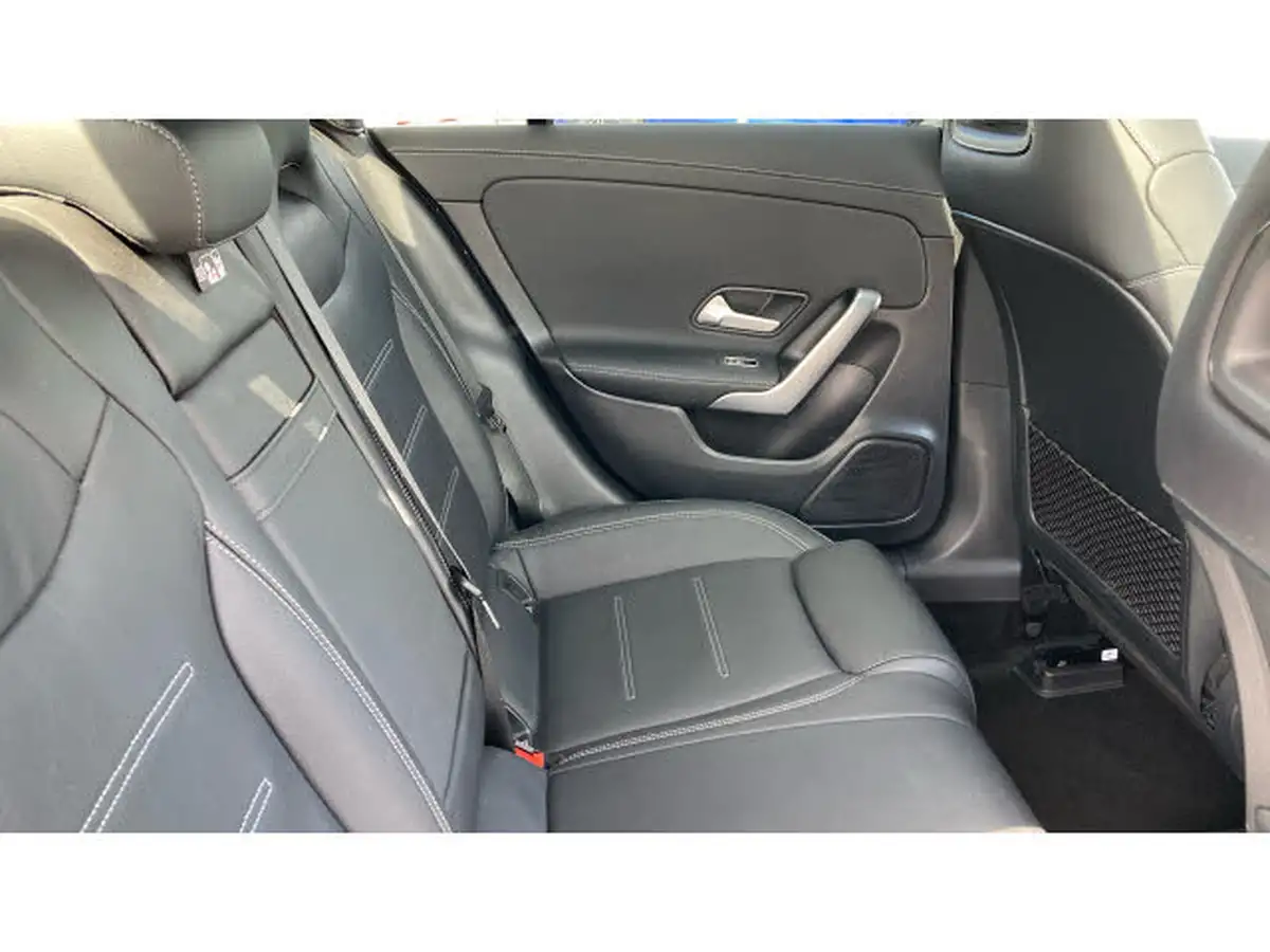 2022-mercedes-benz-cla-13-cla-180-amg-line-premium-plus-coupe-4d-big-15